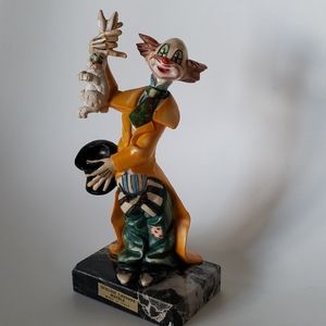 CLOWN FIGURINE GENUINE CARRARA MARBLE statue circu